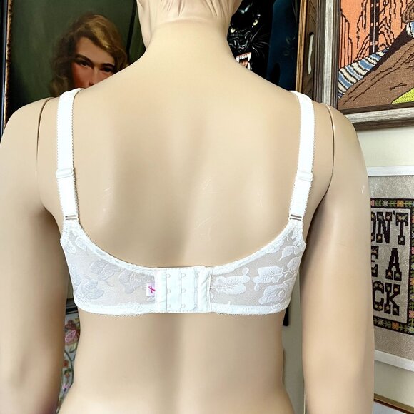 Wacoal Awareness Seamless Underwire Bra for Comfort and Support Off-White 38D - Picture 2 of 5